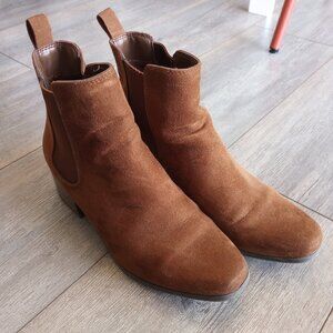 Brown Suede Chelsea Boots